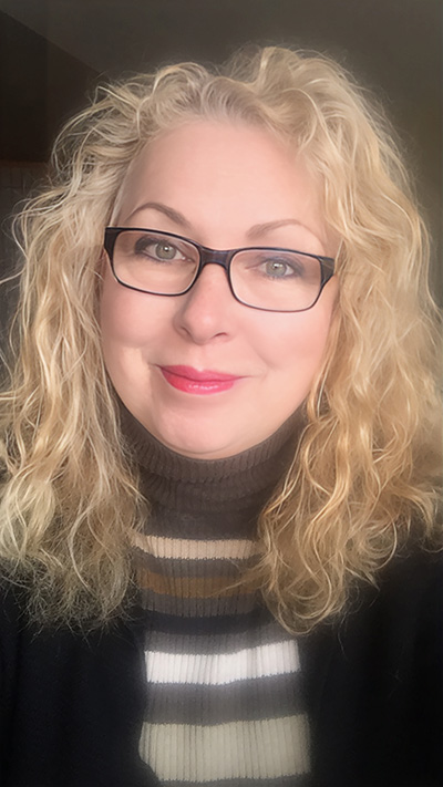 Headshot of Ann Marie Mulhearn Sayer.